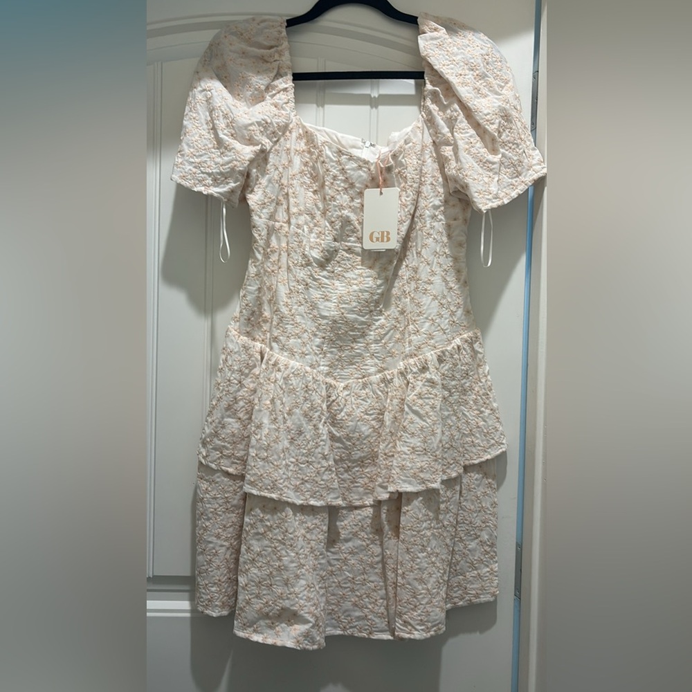 Gianni Bini Cream Ruffled Sundress with Puff Sleeves